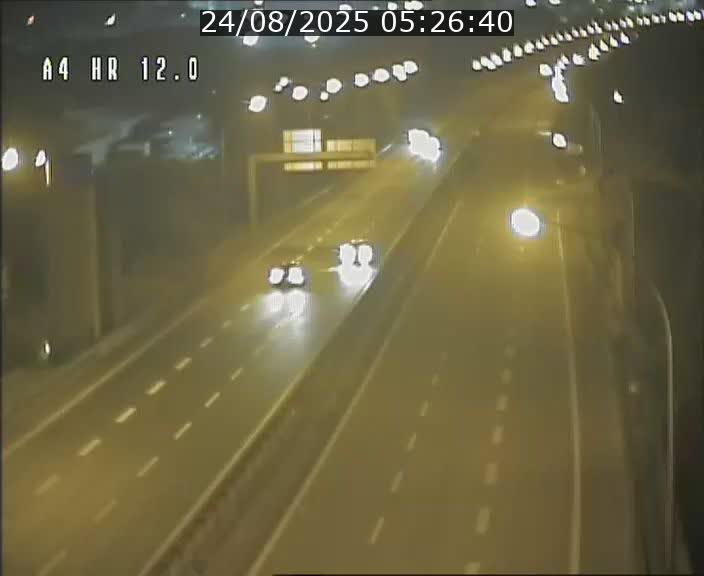 Traffic live webcam Luxembourg Jonction Foetz - A4 - BK 12.0 - direction Esch sur Alzette