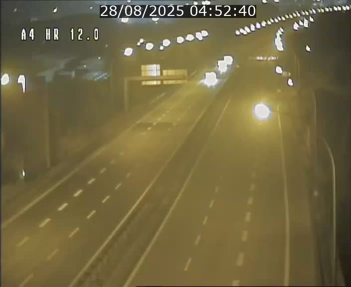 Traffic live webcam Luxembourg Jonction Foetz - A4 - BK 12.0 - direction Esch sur Alzette