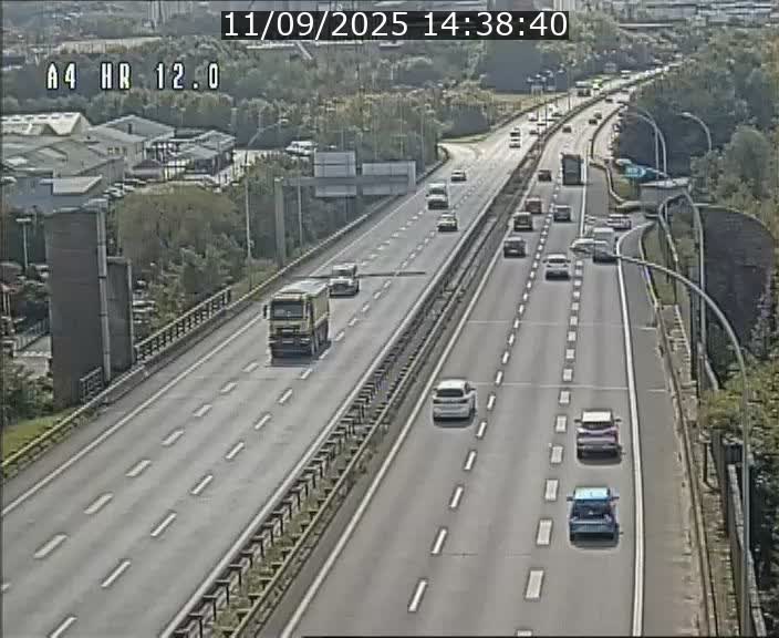 Traffic live webcam Luxembourg Jonction Foetz - A4 - BK 12.0 - direction Esch sur Alzette