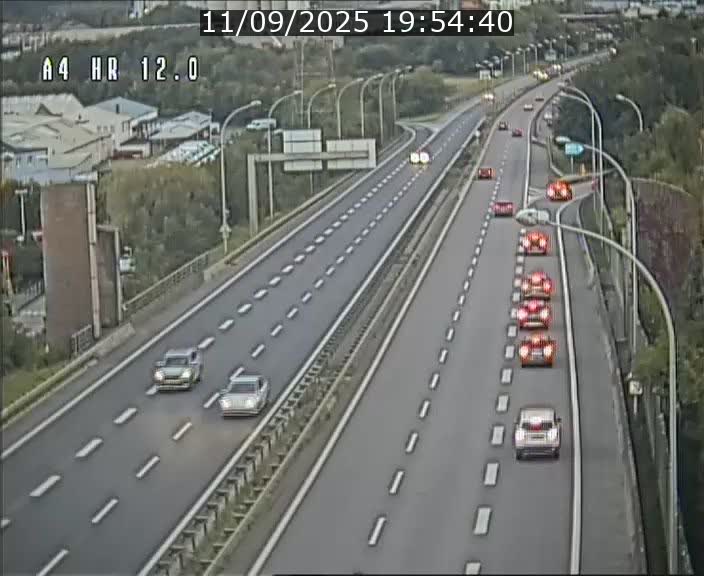 Traffic live webcam Luxembourg Jonction Foetz - A4 - BK 12.0 - direction Esch sur Alzette