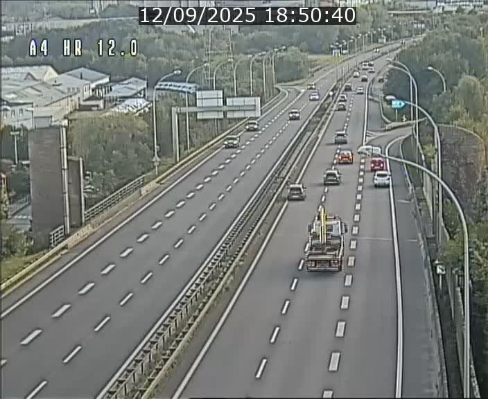 Traffic live webcam Luxembourg Jonction Foetz - A4 - BK 12.0 - direction Esch sur Alzette