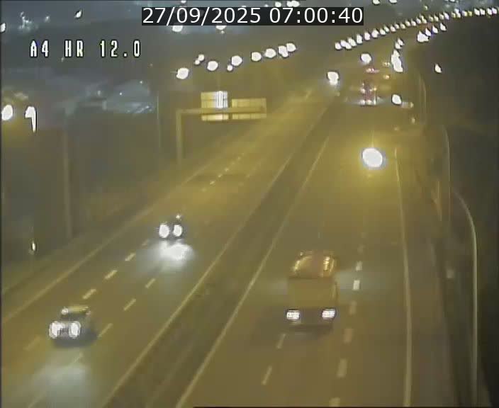 Traffic live webcam Luxembourg Jonction Foetz - A4 - BK 12.0 - direction Esch sur Alzette