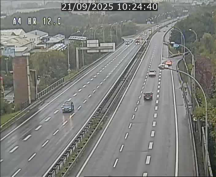 Traffic live webcam Luxembourg Jonction Foetz - A4 - BK 12.0 - direction Esch sur Alzette