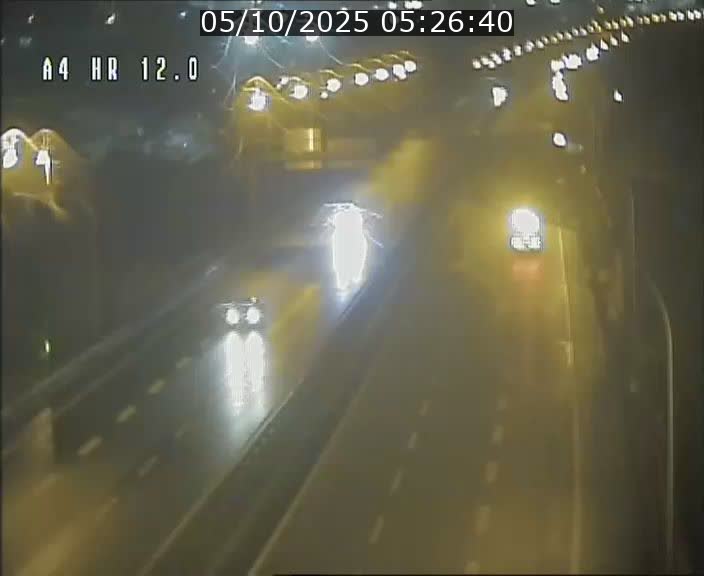 Traffic live webcam Luxembourg Jonction Foetz - A4 - BK 12.0 - direction Esch sur Alzette