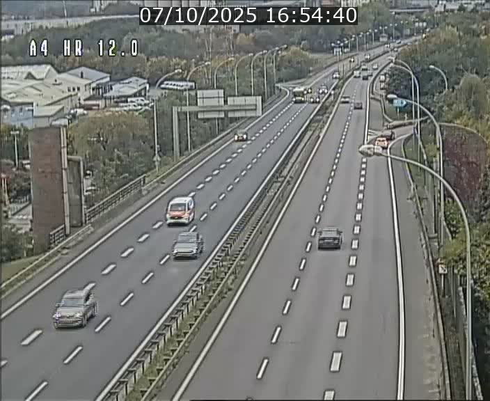 Traffic live webcam Luxembourg Jonction Foetz - A4 - BK 12.0 - direction Esch sur Alzette