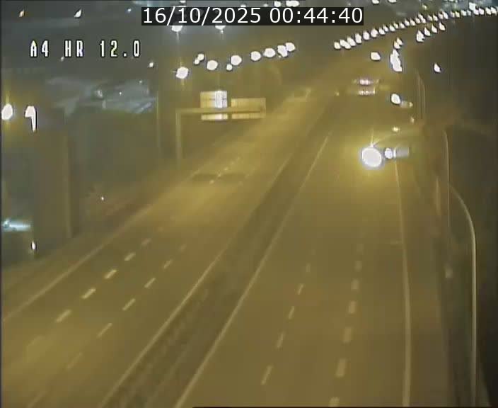 Traffic live webcam Luxembourg Jonction Foetz - A4 - BK 12.0 - direction Esch sur Alzette