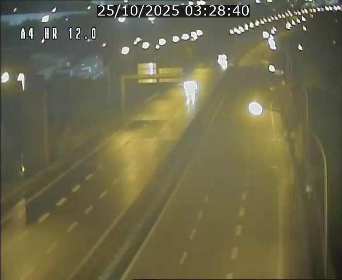 Traffic live webcam Luxembourg Jonction Foetz - A4 - BK 12.0 - direction Esch sur Alzette