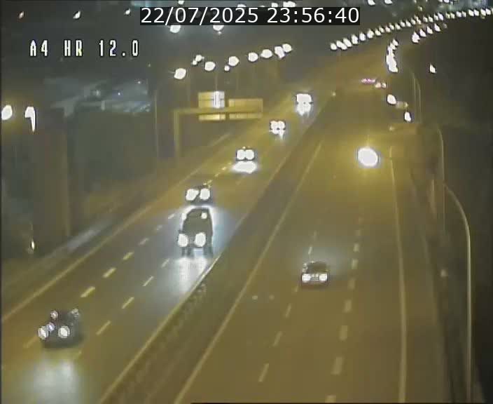Traffic live webcam Luxembourg Jonction Foetz - A4 - BK 12.0 - direction Esch sur Alzette