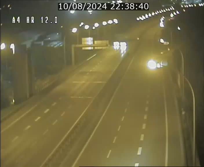 Traffic live webcam Luxembourg Jonction Foetz - A4 - BK 12.0 - direction Esch sur Alzette