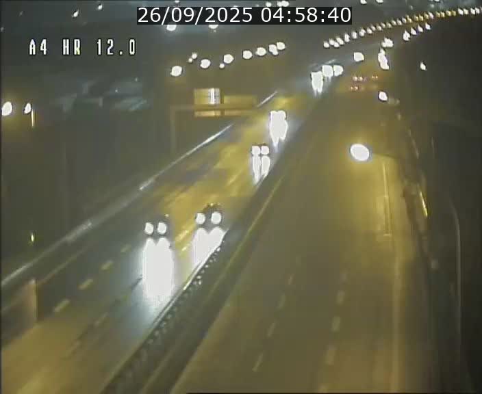 <h2>Traffic live webcam Luxembourg Jonction Foetz - A4 - BK 12.0 - direction Esch sur Alzette</h2>