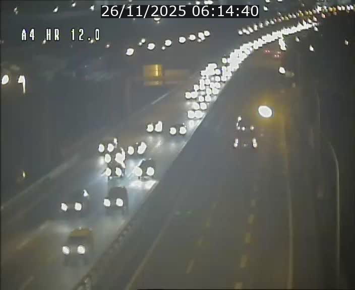 <h2>Traffic live webcam Luxembourg Jonction Foetz - A4 - BK 12.0 - direction Esch sur Alzette</h2>