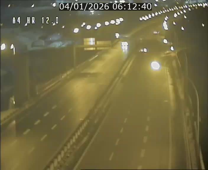 Traffic live webcam Luxembourg Jonction Foetz - A4 - BK 12.0 - direction Esch sur Alzette
