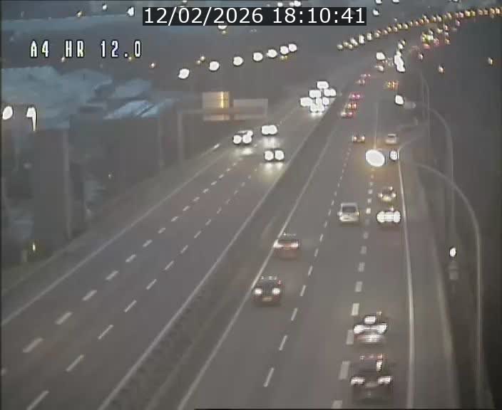 <h2>Traffic live webcam Luxembourg Jonction Foetz - A4 - BK 12.0 - direction Esch sur Alzette</h2>