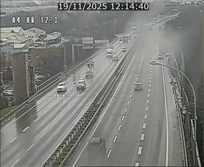 <h2>Traffic live webcam Luxembourg Jonction Foetz - A4 - BK 12.0 - direction Esch sur Alzette</h2>