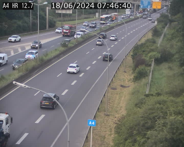 Traffic live webcam Luxembourg Esch sur Alzette - A4 - BK 12.7 - direction Esch-Belval
