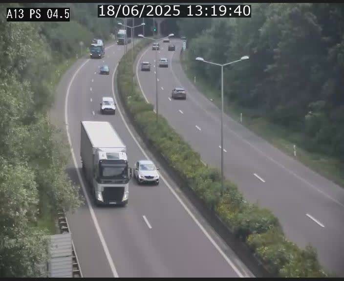 Traffic live webcam Luxembourg Differdange - A13 direction Esch-sur-Alzette - BK 4.5