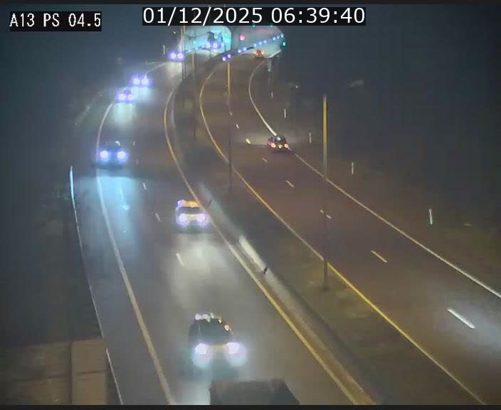 <h2>Traffic live webcam Luxembourg Differdange - A13 direction Esch-sur-Alzette - BK 4.5</h2>