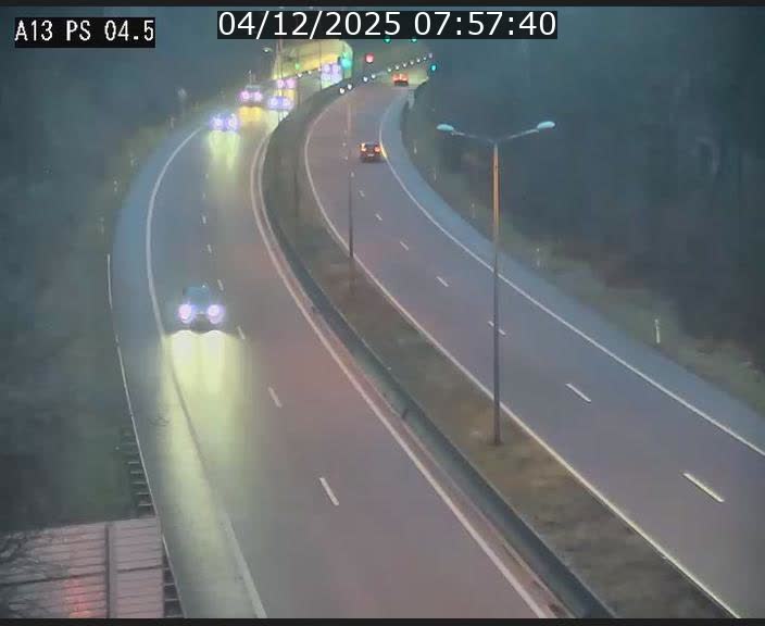 <h2>Traffic live webcam Luxembourg Differdange - A13 direction Esch-sur-Alzette - BK 4.5</h2>