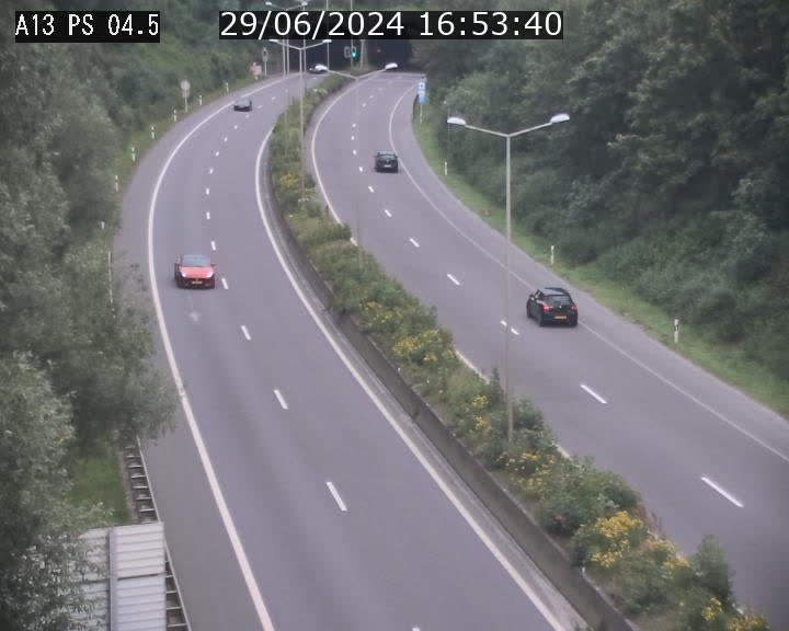 <h2>Traffic live webcam Luxembourg Differdange - A13 direction Esch-sur-Alzette - BK 4.5</h2>