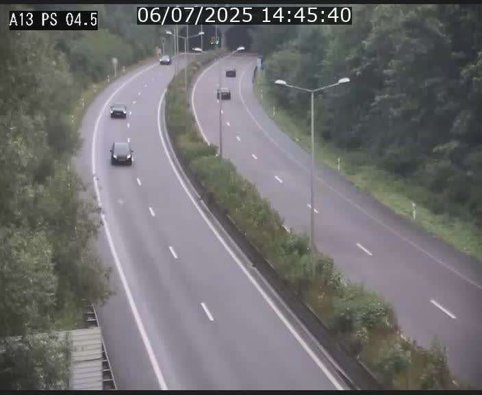 Traffic live webcam Luxembourg Differdange - A13 direction Esch-sur-Alzette - BK 4.5
