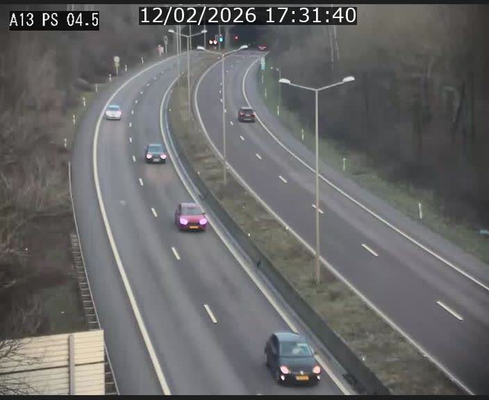 <h2>Traffic live webcam Luxembourg Differdange - A13 direction Esch-sur-Alzette - BK 4.5</h2>