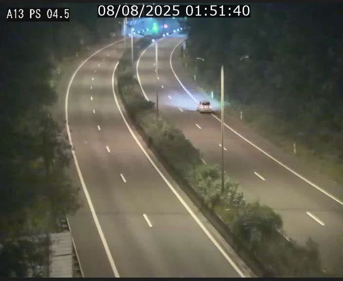 <h2>Traffic live webcam Luxembourg Differdange - A13 direction Esch-sur-Alzette - BK 4.5</h2>