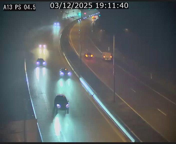 <h2>Traffic live webcam Luxembourg Differdange - A13 direction Esch-sur-Alzette - BK 4.5</h2>