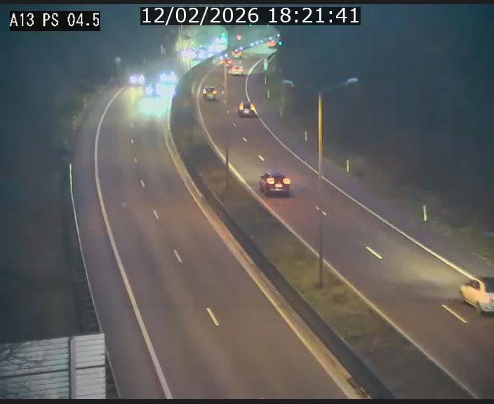 <h2>Traffic live webcam Luxembourg Differdange - A13 direction Esch-sur-Alzette - BK 4.5</h2>