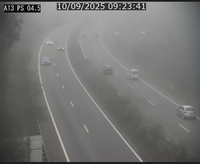 <h2>Traffic live webcam Luxembourg Differdange - A13 direction Esch-sur-Alzette - BK 4.5</h2>