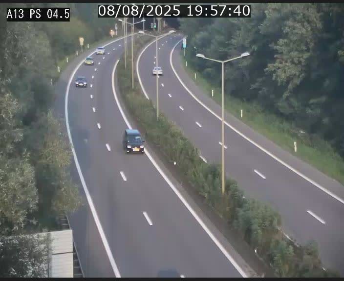 <h2>Traffic live webcam Luxembourg Differdange - A13 direction Esch-sur-Alzette - BK 4.5</h2>