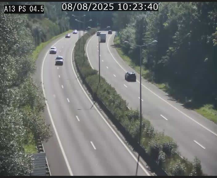 <h2>Traffic live webcam Luxembourg Differdange - A13 direction Esch-sur-Alzette - BK 4.5</h2>