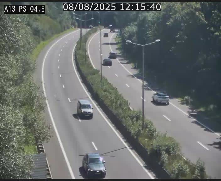<h2>Traffic live webcam Luxembourg Differdange - A13 direction Esch-sur-Alzette - BK 4.5</h2>