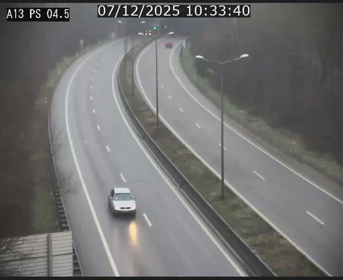 <h2>Traffic live webcam Luxembourg Differdange - A13 direction Esch-sur-Alzette - BK 4.5</h2>