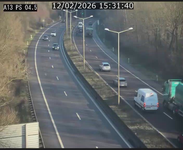 <h2>Traffic live webcam Luxembourg Differdange - A13 direction Esch-sur-Alzette - BK 4.5</h2>