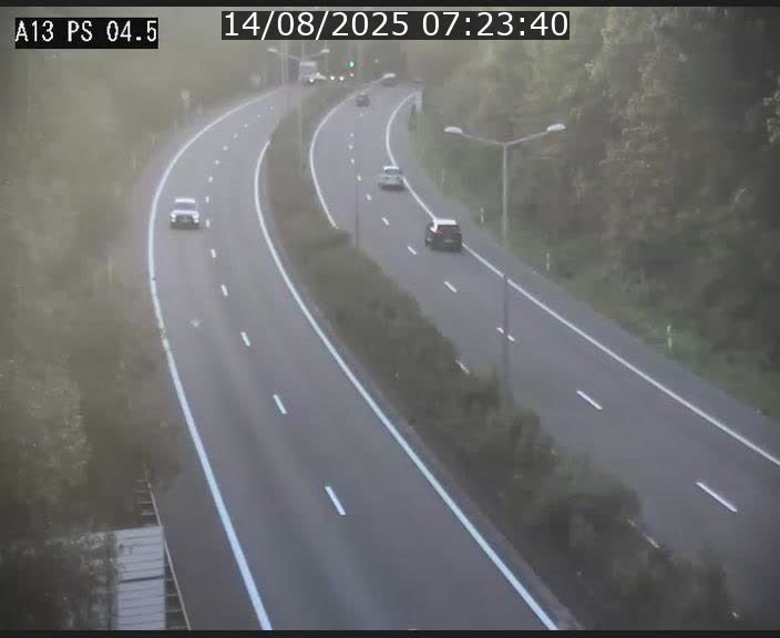 <h2>Traffic live webcam Luxembourg Differdange - A13 direction Esch-sur-Alzette - BK 4.5</h2>