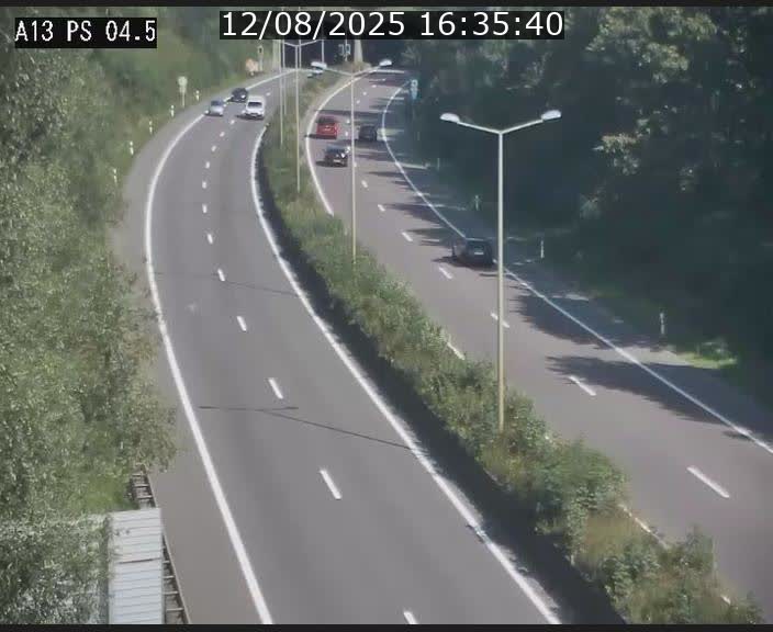 <h2>Traffic live webcam Luxembourg Differdange - A13 direction Esch-sur-Alzette - BK 4.5</h2>