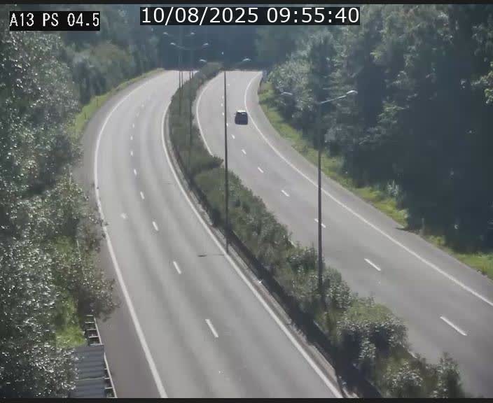 <h2>Traffic live webcam Luxembourg Differdange - A13 direction Esch-sur-Alzette - BK 4.5</h2>