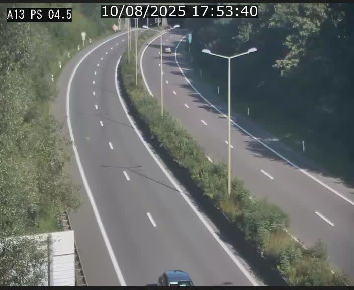 <h2>Traffic live webcam Luxembourg Differdange - A13 direction Esch-sur-Alzette - BK 4.5</h2>