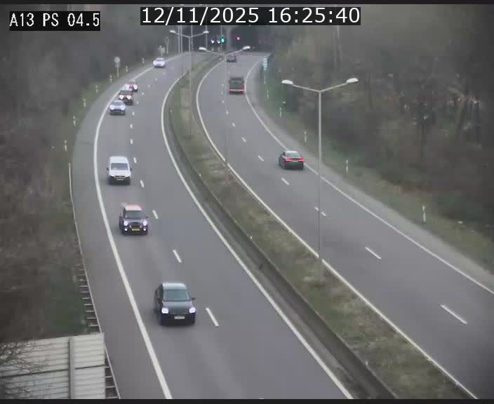 <h2>Traffic live webcam Luxembourg Differdange - A13 direction Esch-sur-Alzette - BK 4.5</h2>