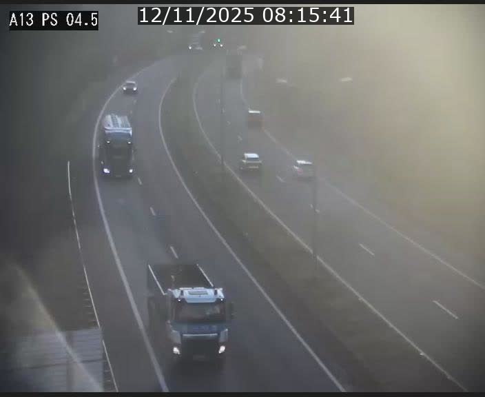 <h2>Traffic live webcam Luxembourg Differdange - A13 direction Esch-sur-Alzette - BK 4.5</h2>