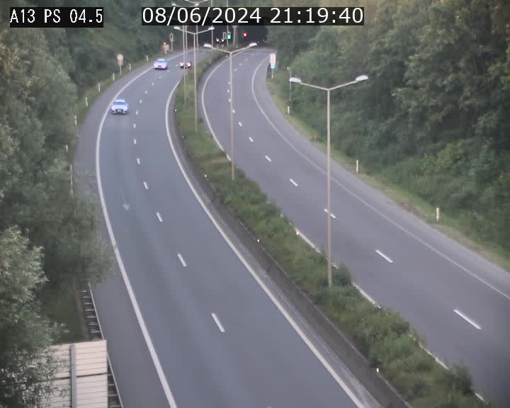 <h2>Traffic live webcam Luxembourg Differdange - A13 direction Esch-sur-Alzette - BK 4.5</h2>