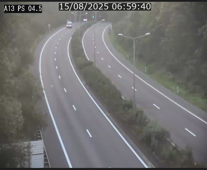 <h2>Traffic live webcam Luxembourg Differdange - A13 direction Esch-sur-Alzette - BK 4.5</h2>