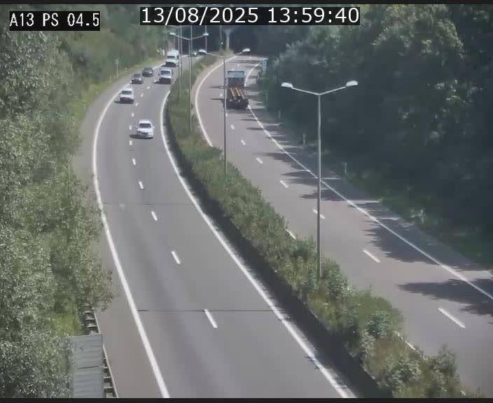 <h2>Traffic live webcam Luxembourg Differdange - A13 direction Esch-sur-Alzette - BK 4.5</h2>