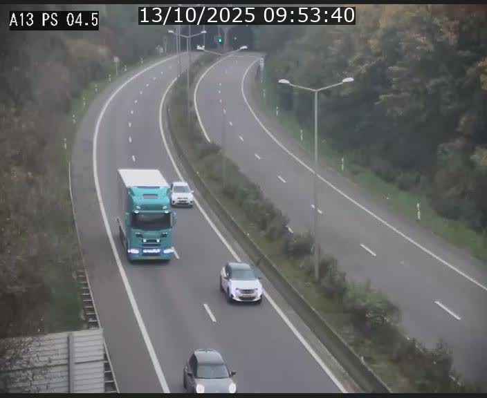 <h2>Traffic live webcam Luxembourg Differdange - A13 direction Esch-sur-Alzette - BK 4.5</h2>