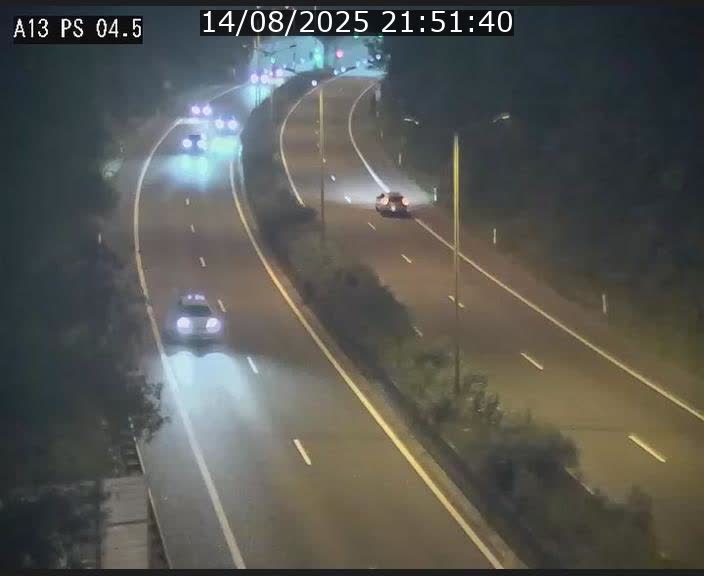 <h2>Traffic live webcam Luxembourg Differdange - A13 direction Esch-sur-Alzette - BK 4.5</h2>