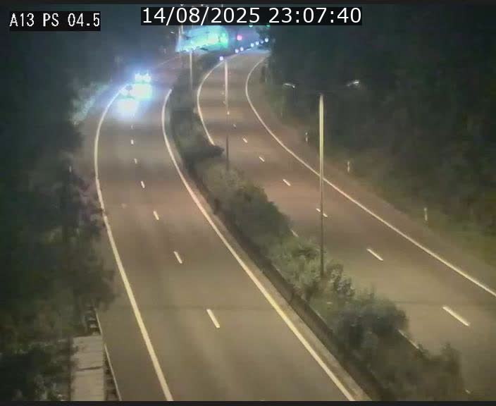 <h2>Traffic live webcam Luxembourg Differdange - A13 direction Esch-sur-Alzette - BK 4.5</h2>