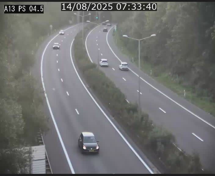 <h2>Traffic live webcam Luxembourg Differdange - A13 direction Esch-sur-Alzette - BK 4.5</h2>