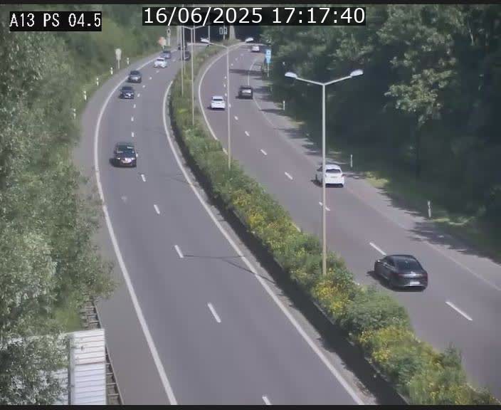 Traffic live webcam Luxembourg Differdange - A13 direction Esch-sur-Alzette - BK 4.5