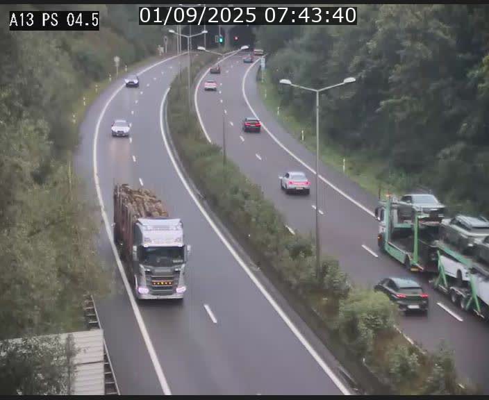 <h2>Traffic live webcam Luxembourg Differdange - A13 direction Esch-sur-Alzette - BK 4.5</h2>
