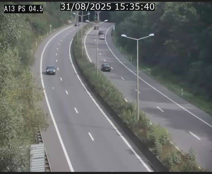 <h2>Traffic live webcam Luxembourg Differdange - A13 direction Esch-sur-Alzette - BK 4.5</h2>